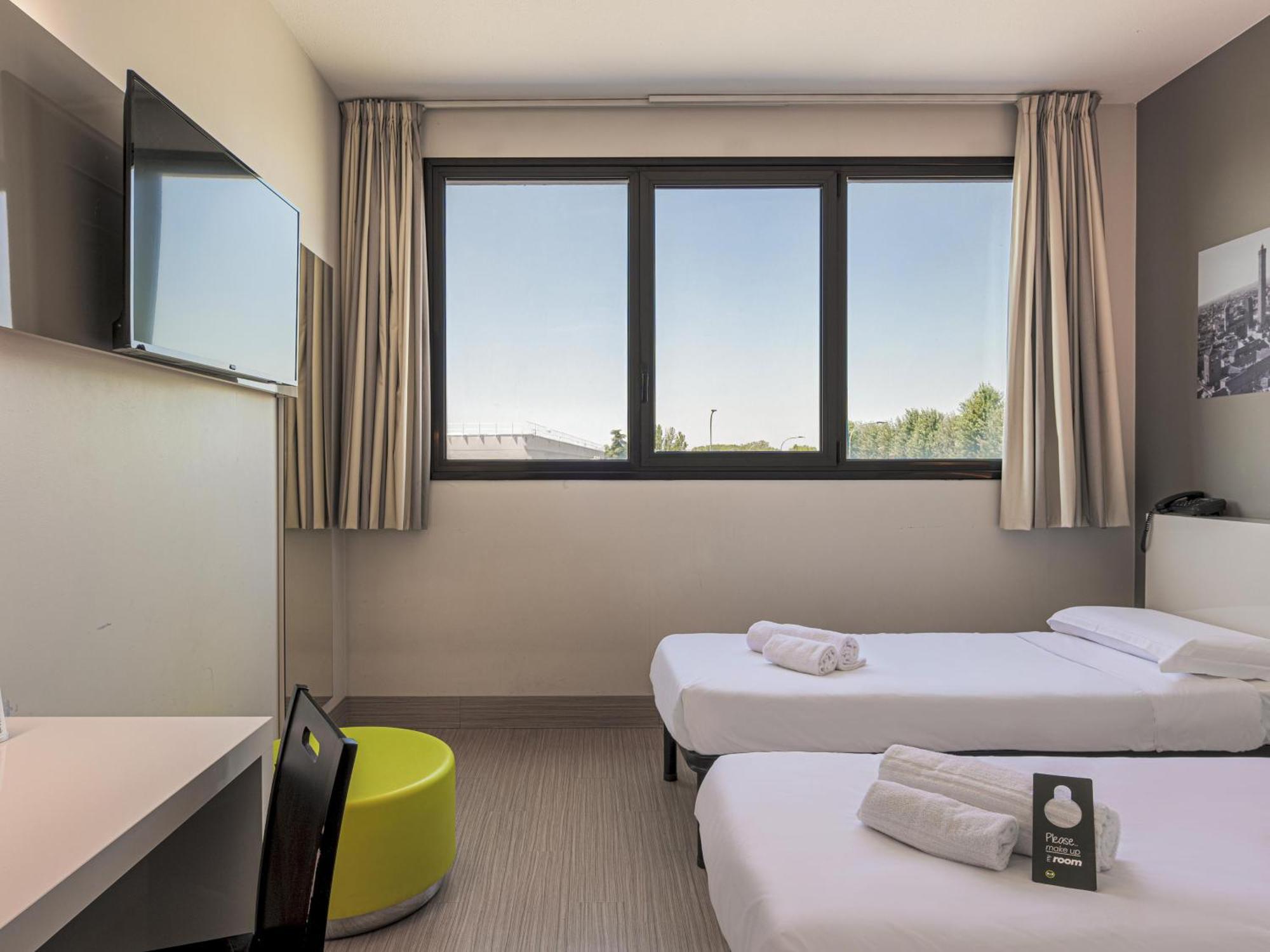 B&B Hotel Bologna Castel Maggiore Exteriör bild