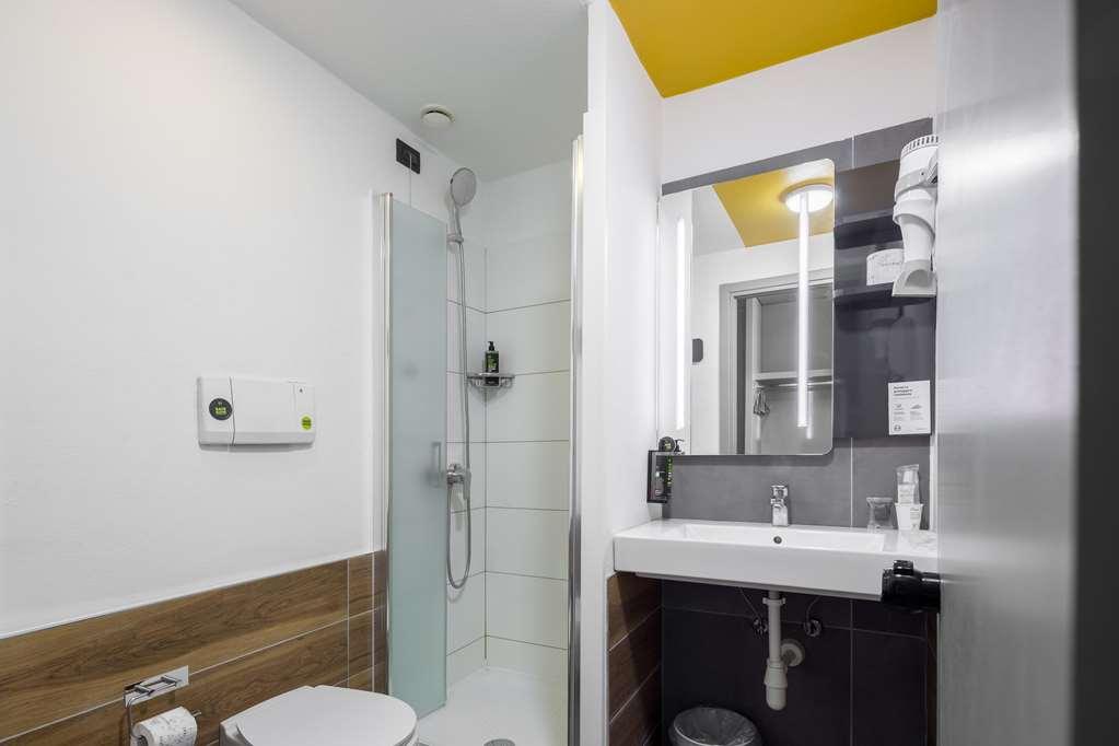 B&B Hotel Bologna Castel Maggiore Rum bild